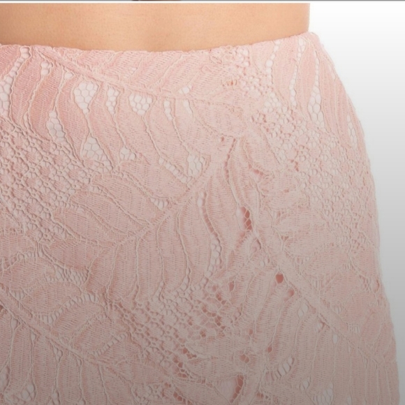 NWT Lovers & Friends Pink Lace Skirt Papaya Sz L - Picture 8 of 17